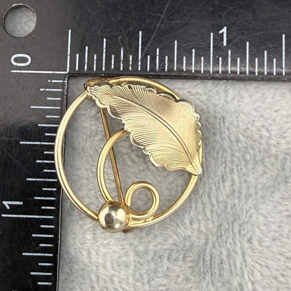 Vintage Gold Filled‎ Brooch Leaf 12K Gold Filled Signed Celart - Picture 6 of 8